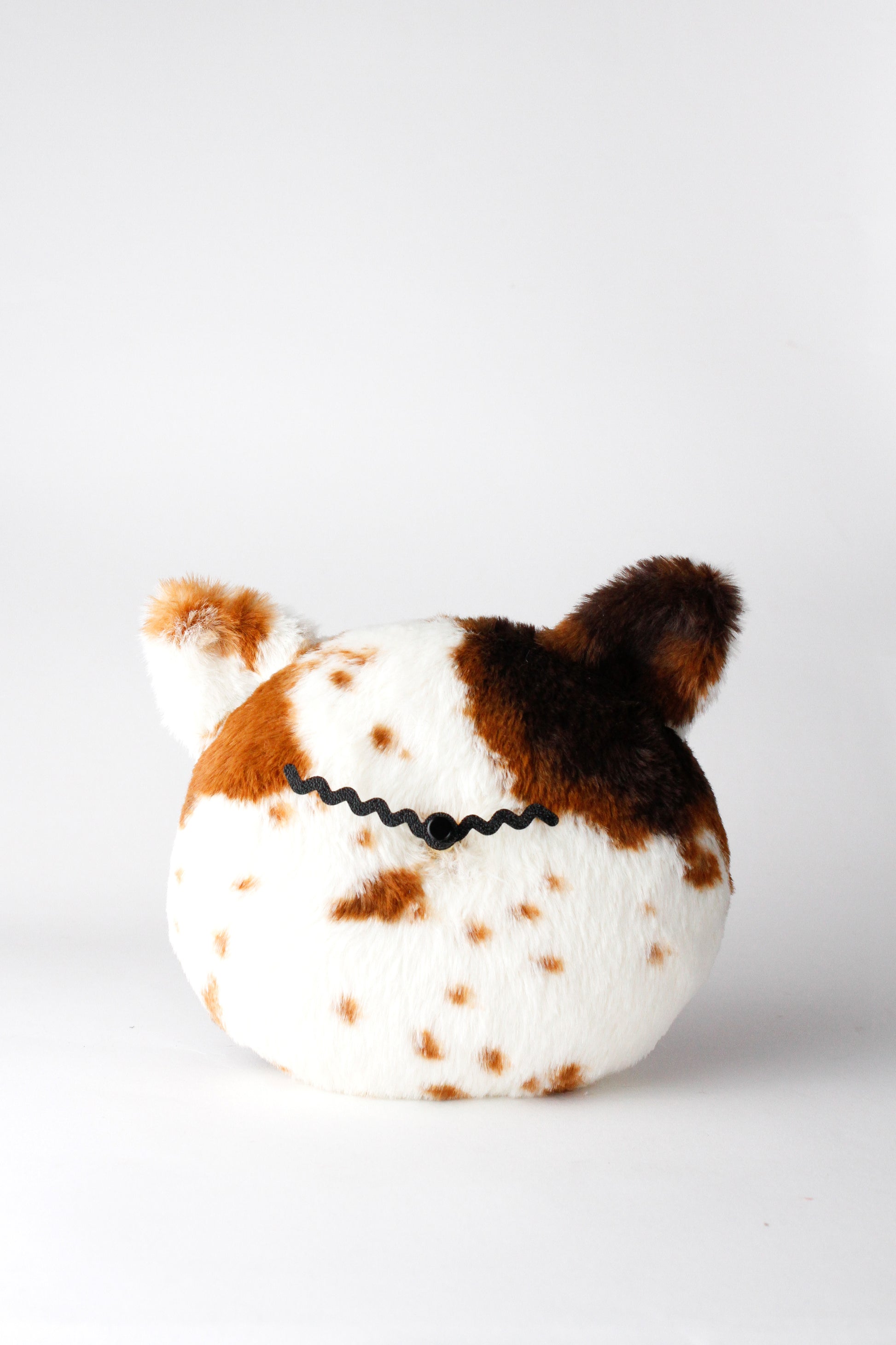 Plushie Calico Cat Clock